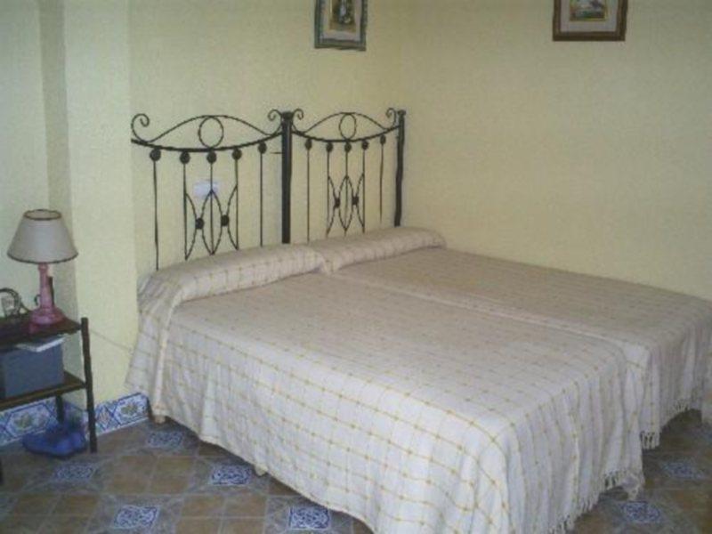 Hostal Van Gogh Seville Exterior photo